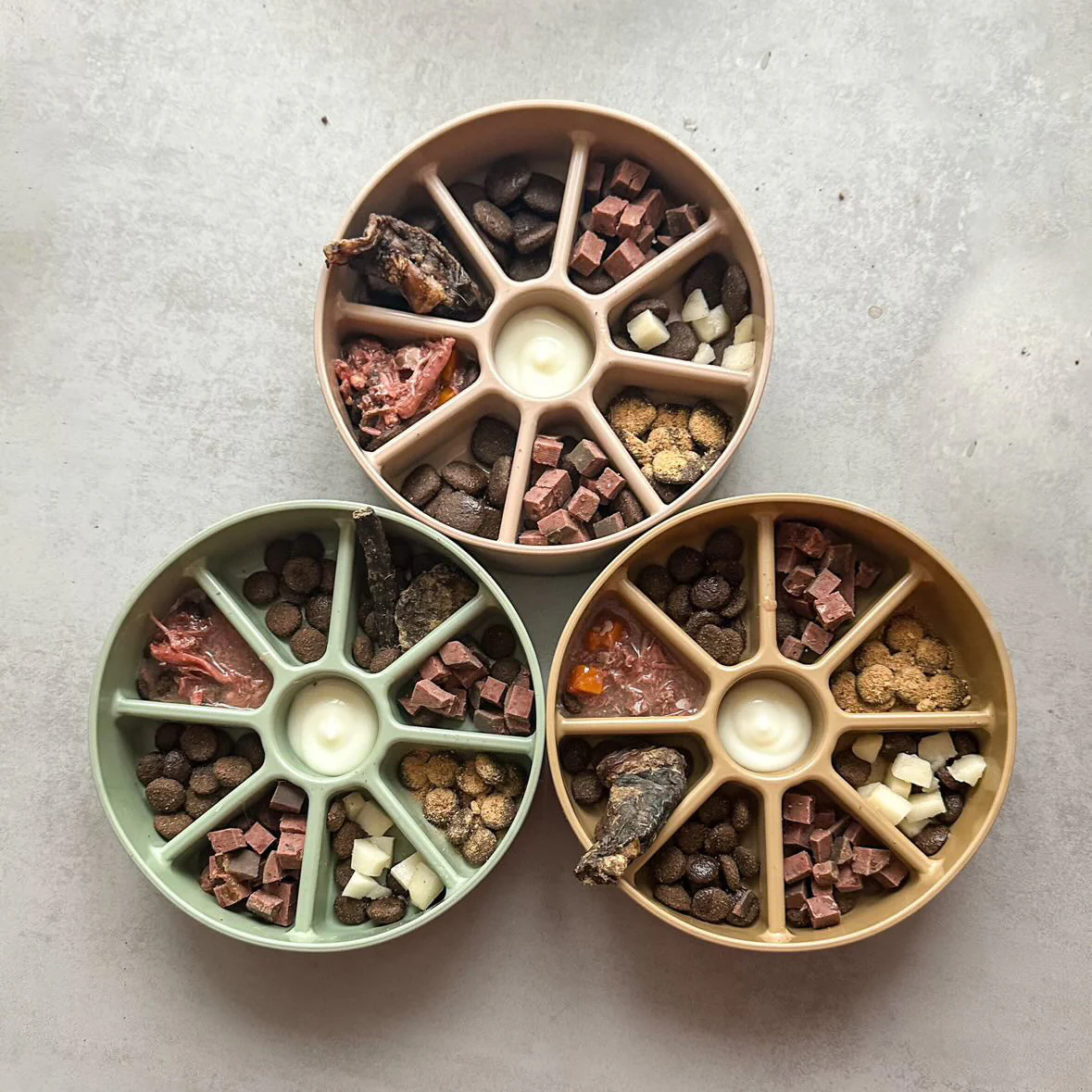 LAMBWOLF COLLECTIVE 3-IN-1 BENTO Leckmatte + Slow Feeder